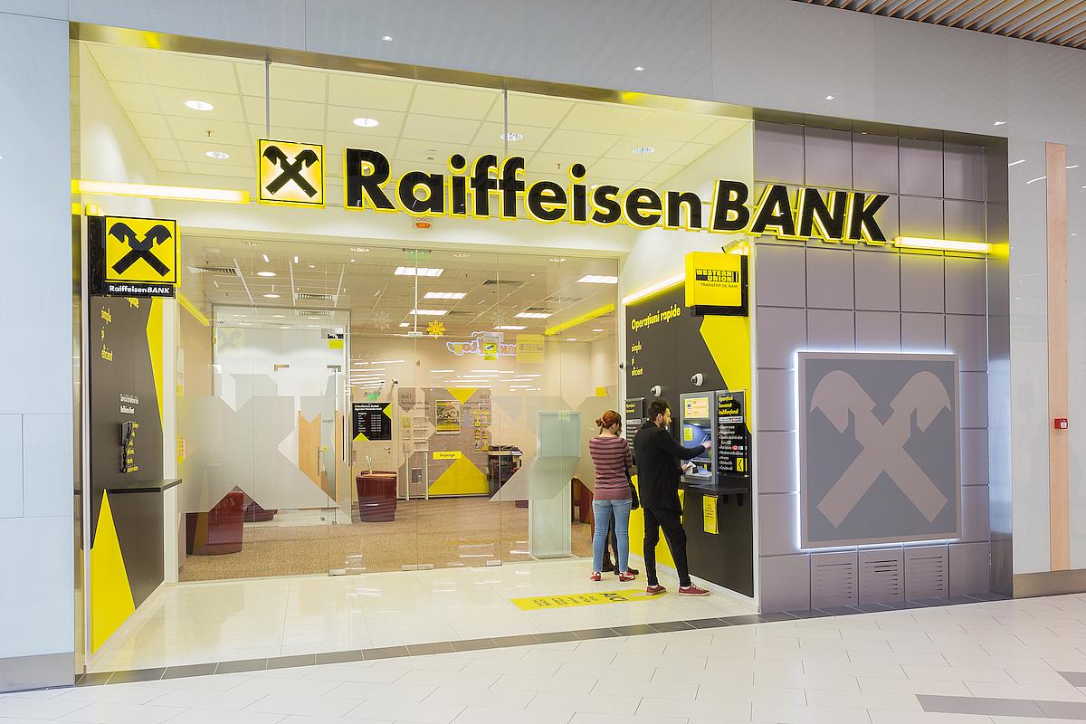 Creștere cu 49% a profitului Raiffeisen